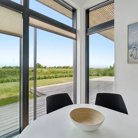 Havsutsikt Och Mys I Arkitektritat Hus Allinge-Sandvig