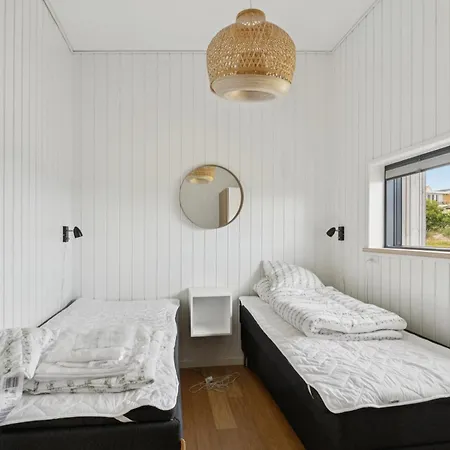 Havsutsikt Och Mys I Arkitektritat Hus Semesterbostad *