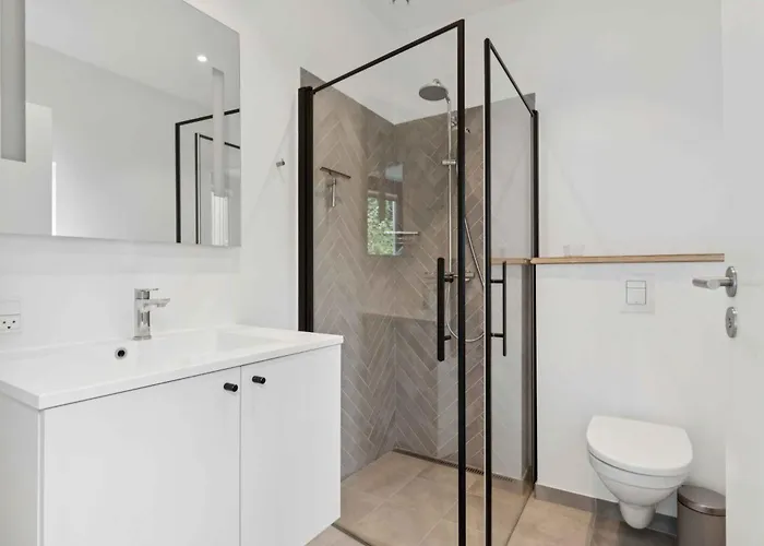 Sea View And Comfort In Architect-designed Feriehus *